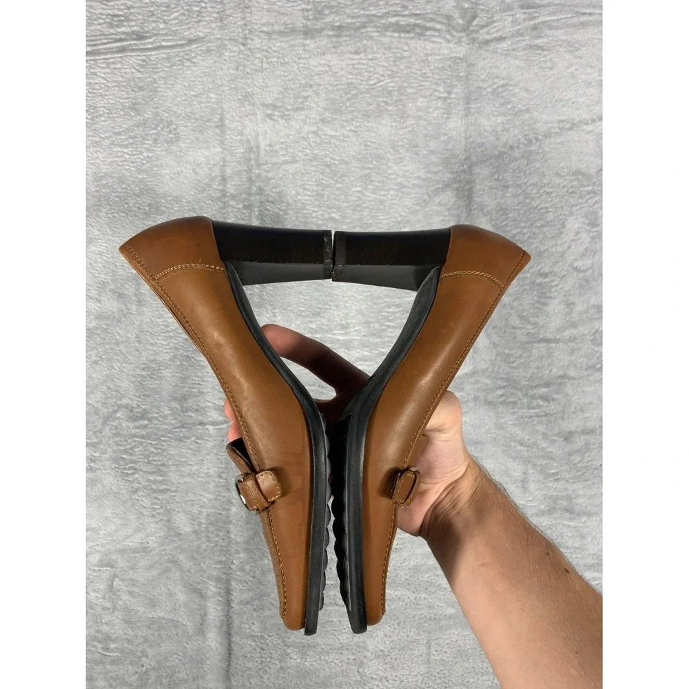 Coach Keely Women's Tan Leather Heeled‎ Loafers Shoes P410 603 Size 6.5 B Used
